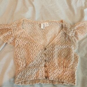 Beautiful cropped blouse